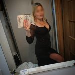 Blonde raffinée cherche homme pour rencontre sex dans un hotel